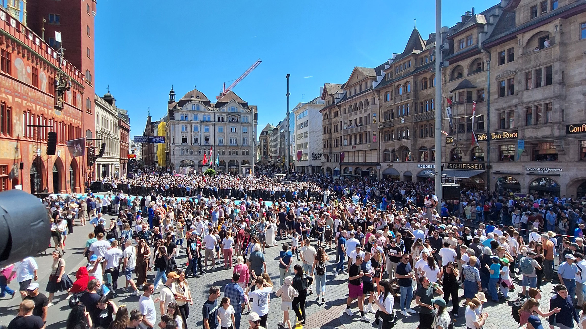 ESC Turquoise Carpet – view from Camera 3